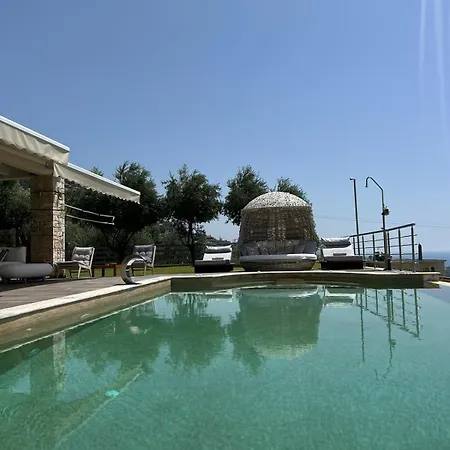 Daire Vergas - Enjoy Our Swimming Pool In Kalamata, Greece Kalamata