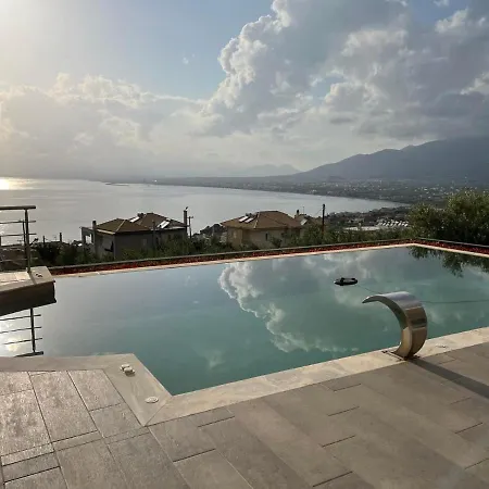 Vergas - Enjoy Our Swimming Pool In Kalamata, Greece Kalamáta