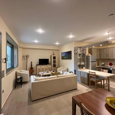 Vergas - Enjoy Our Swimming Pool In Kalamata, Greece *