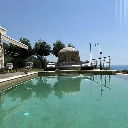 Appartement Vergas - Enjoy Our Swimming Pool In Kalamata, Greece Kalamáta