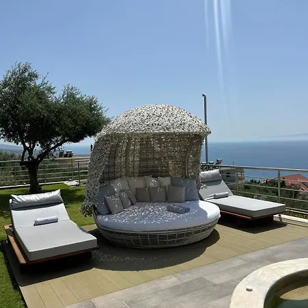 Vergas - Enjoy Our Swimming Pool In Kalamata, Greece Kalamáta