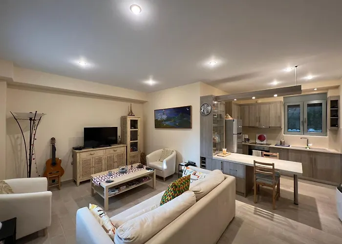 Διαμέρισμα Vergas - Enjoy Our Swimming Pool In Kalamata, Greece